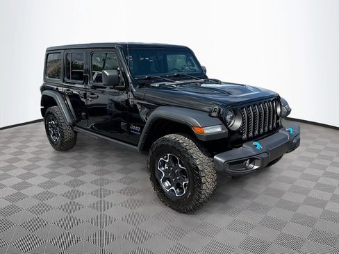 Used 2022 Jeep Wrangler Unlimited Rubicon 4xe w/ Cold Weather Group AWD/4WD image 4