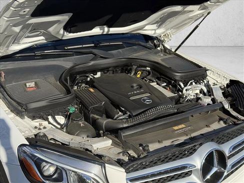 Used 2018 Mercedes-Benz GLC 350e 4MATIC image 20