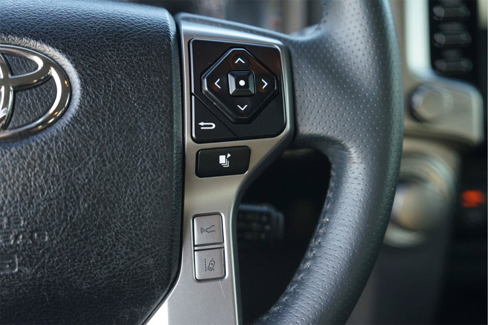 Used 2021 Toyota 4Runner SR5 Premium AWD/4WD image 23
