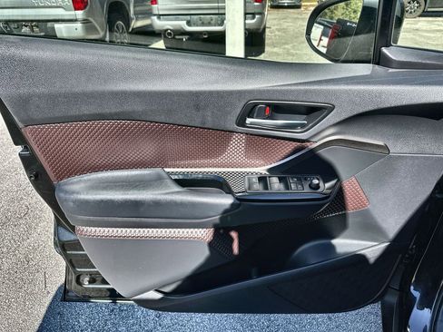 Used 2019 Toyota C-HR Limited image 22