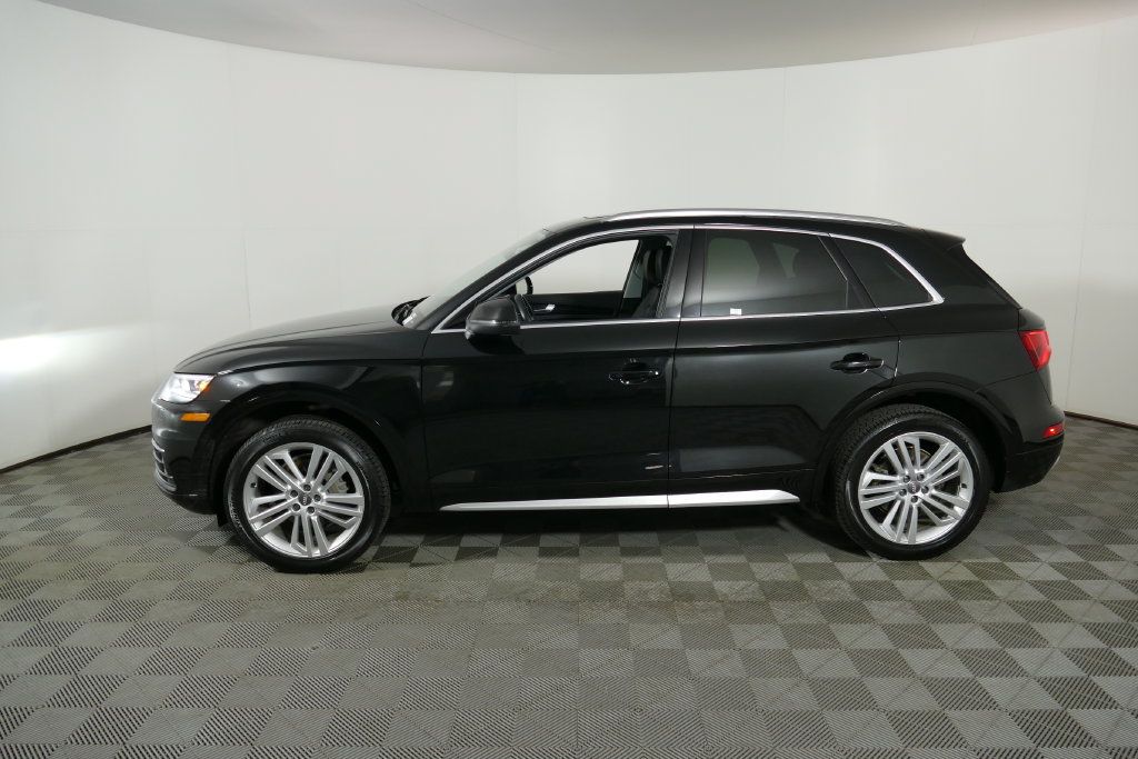 Used 2019 Audi Q5 Premium AWD/4WD image 6