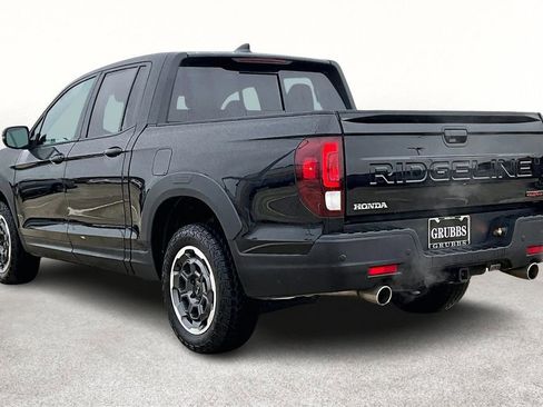 Used 2024 Honda Ridgeline TrailSport image 2
