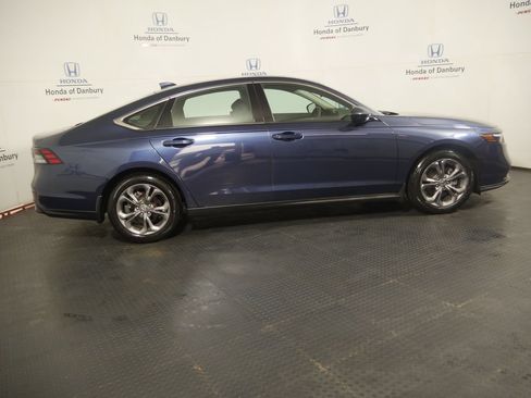 Used 2023 Honda Accord EX image 3