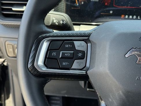 Certified 2025 Ford Mustang Coupe RWD image 13