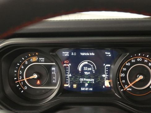 Used 2024 Jeep Wrangler Unlimited Rubicon AWD/4WD image 16
