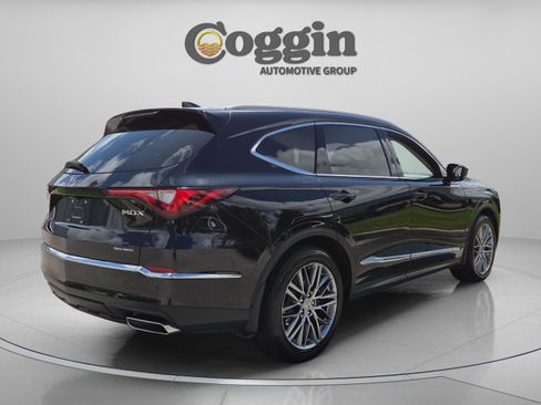 Used 2022 Acura MDX SH-AWD w/ Advance Package image 5