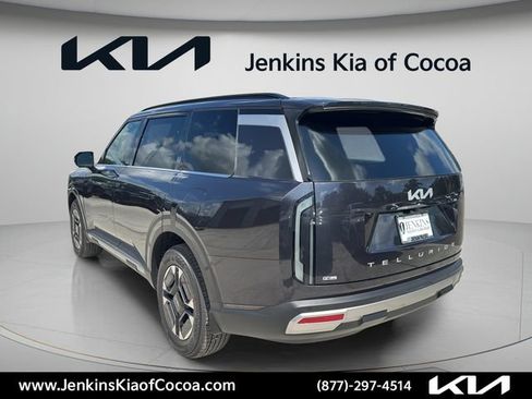 New 2027 Kia Telluride EX FWD image 7