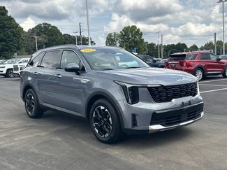 Used 2024 Kia Sorento S FWD video 2