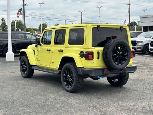 Used 2023 Jeep Wrangler Unlimited Sahara w/ Cold Weather Group image 6