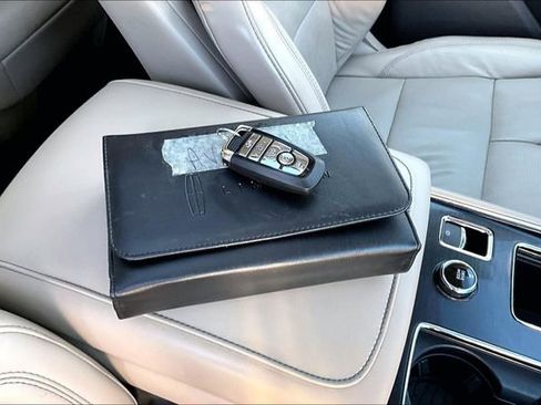 Used 2021 Lincoln Aviator Grand Touring w/ Equipment Group 302A image 10