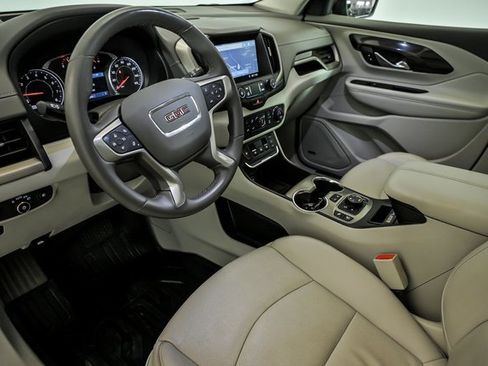 Used 2019 GMC Terrain Denali w/ Advanced Safety Package image 12