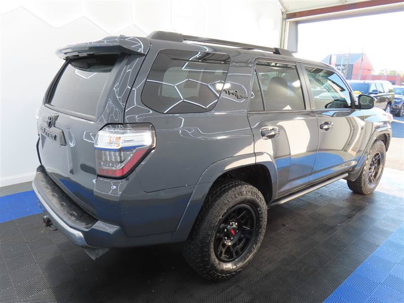 Used 2024 Toyota 4Runner TRD Off-Road AWD/4WD image 9