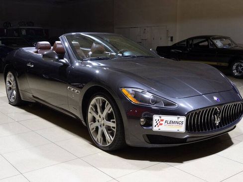 Used 2012 Maserati GranTurismo Convertible RWD image 36