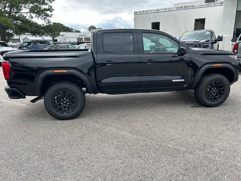 New 2026 GMC Canyon Elevation w/ Convenience Package image 7