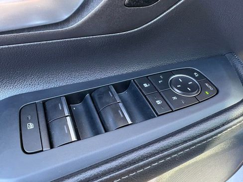 Used 2025 Toyota Grand Highlander AWD Hybrid image 22