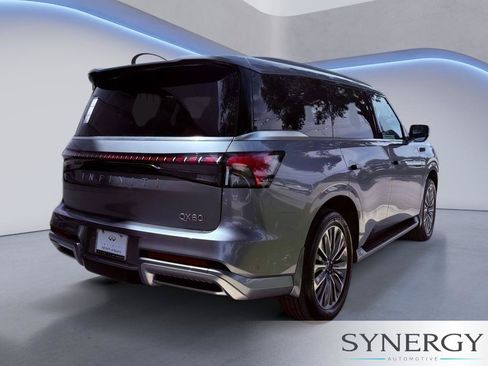 New 2026 INFINITI QX80 Luxe w/ Cargo Package RWD image 3