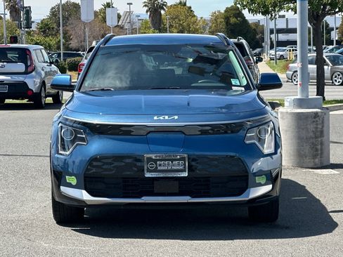 Used 2023 Kia Niro Wind FWD image 9