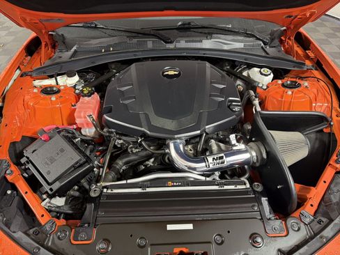 Used 2020 Chevrolet Camaro LT w/ 1LE Track Performance Package image 26