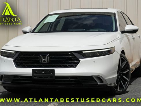 Used 2023 Honda Accord Touring image 1