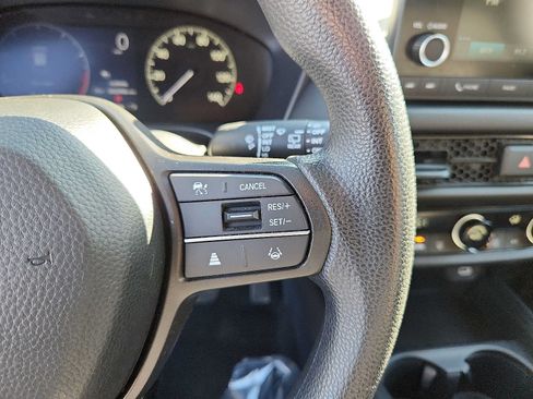 Certified 2024 Honda HR-V LX image 21
