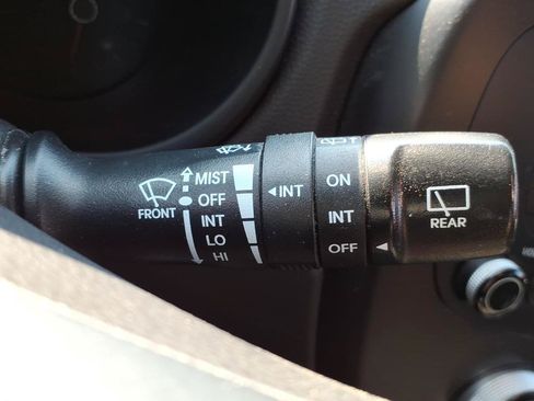 Used 2015 Kia Soul FWD image 13