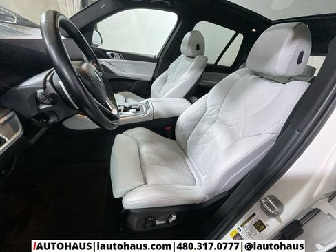 Used 2024 BMW X5 xDrive50e w/ Premium Package image 18