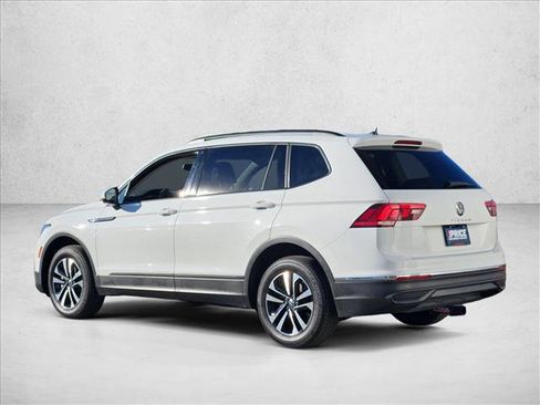 Used 2022 Volkswagen Tiguan S FWD image 7