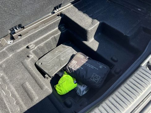 Used 2017 Mercedes-Benz C 300 C 300 Sedan 4D w/ Premium 1 Package image 18