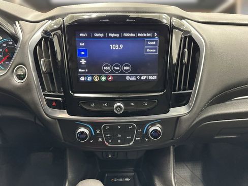 Used 2022 Chevrolet Traverse LT w/ LPO, Floor Liner Package AWD/4WD image 9