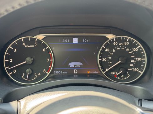 Used 2021 Nissan Altima 2.5 SL FWD image 18