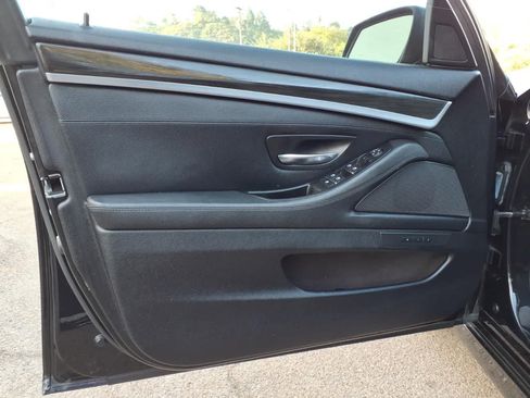 Used 2013 BMW 528i Sedan RWD image 12