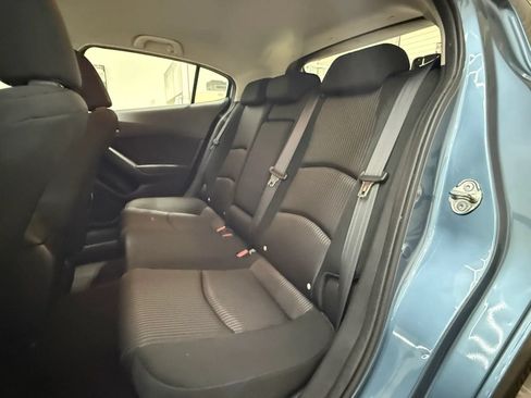Used 2016 MAZDA MAZDA3 i Sport w/ Preferred Equipment Package FWD image 19