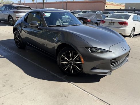 Used 2024 MAZDA MX-5 Miata RF Grand Touring image 6