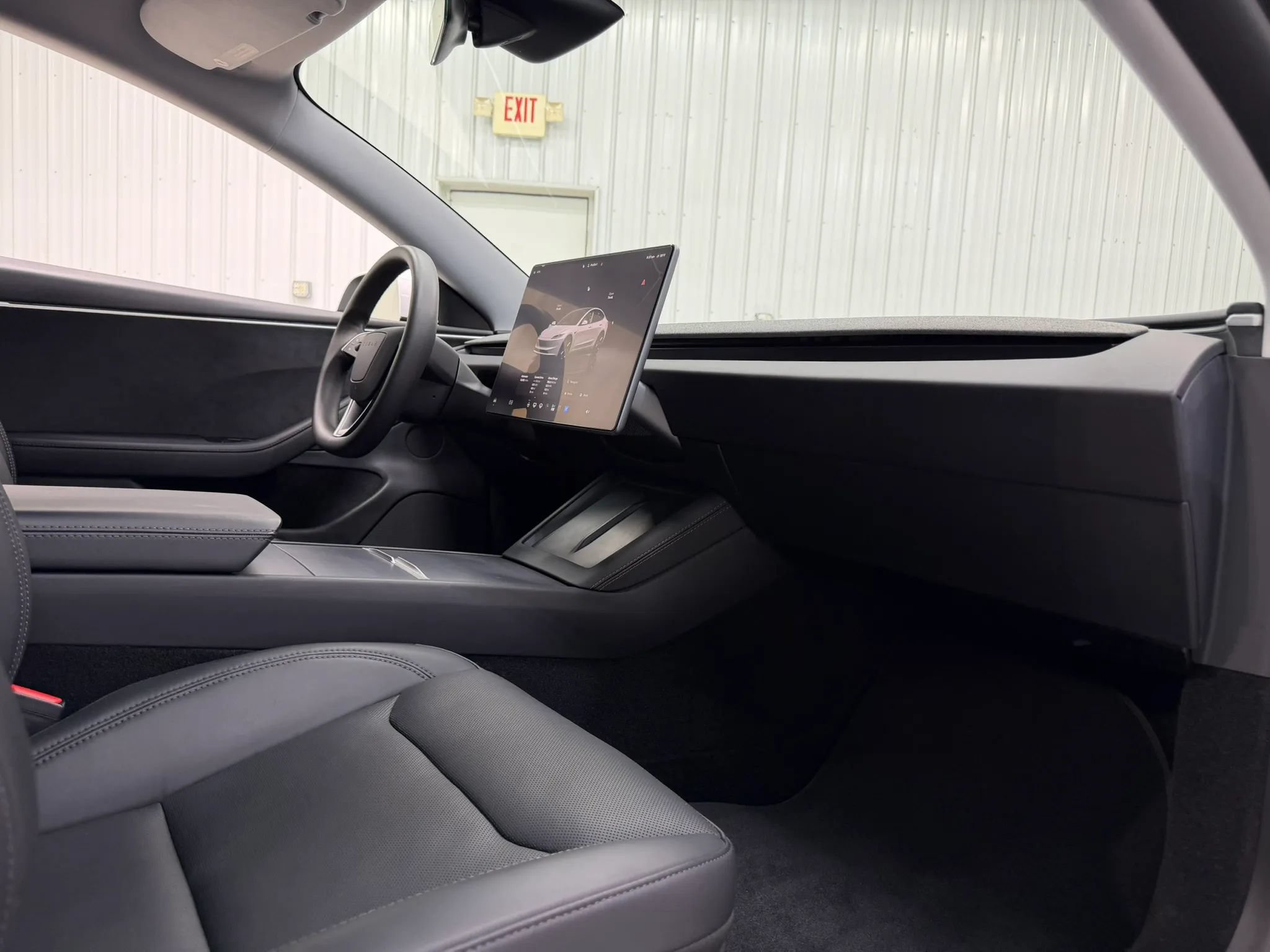 Used 2025 Tesla Model 3 Long Range AWD/4WD image 14