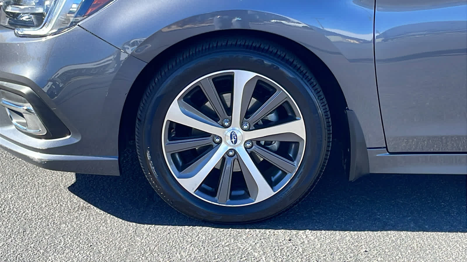 Used 2019 Subaru Legacy 2.5i Limited w/ Popular Package #2A AWD/4WD image 9