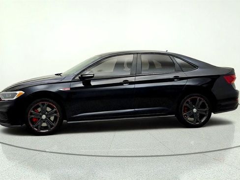 Used 2019 Volkswagen Jetta GLI FWD image 8