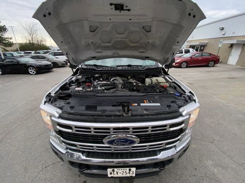 Used 2025 Ford F250 XLT w/ FX4 Off-Road Package AWD/4WD image 25