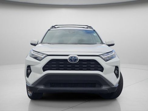 Used 2023 Toyota RAV4 AWD Hybrid image 3