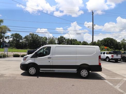 Used 2025 Ford Transit 250 Low Roof w/ Exterior Upgrade Package RWD image 8