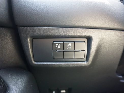 Used 2019 MAZDA CX-5 Touring FWD image 4