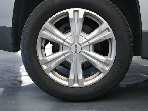 Used 2017 GMC Terrain SLE w/ Convenience Package image 9