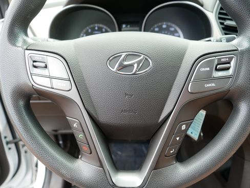 Used 2017 Hyundai Santa Fe Sport FWD image 24