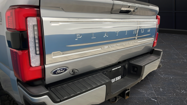 Used 2024 Ford F350 Platinum w/ FX4 Off-Road Package AWD/4WD image 40
