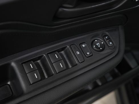 Used 2025 Honda Odyssey EX-L image 22