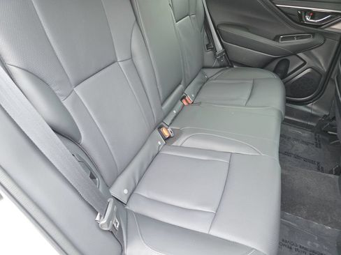 Used 2025 Subaru Outback Limited AWD/4WD image 19