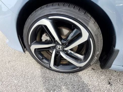 Used 2022 Honda Accord Sport image 8