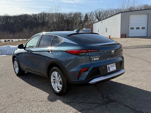 Used 2024 Buick Envista Preferred w/ Convenience I Package image 5