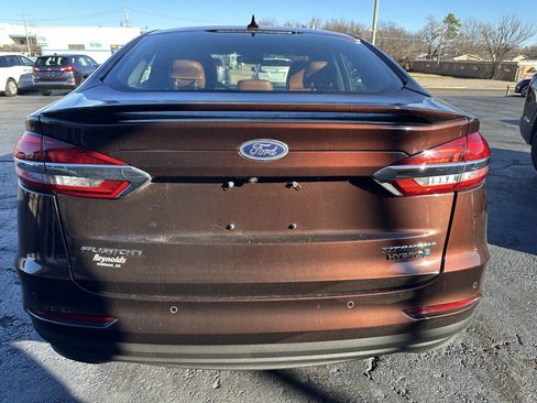Used 2019 Ford Fusion Titanium image 8