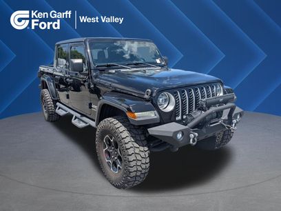 Used 2020 Jeep Gladiator Overland w/ Popular Equipment Package