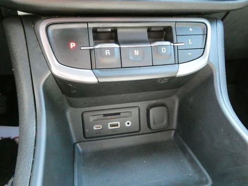 Certified 2023 GMC Terrain AT4 AWD/4WD image 29